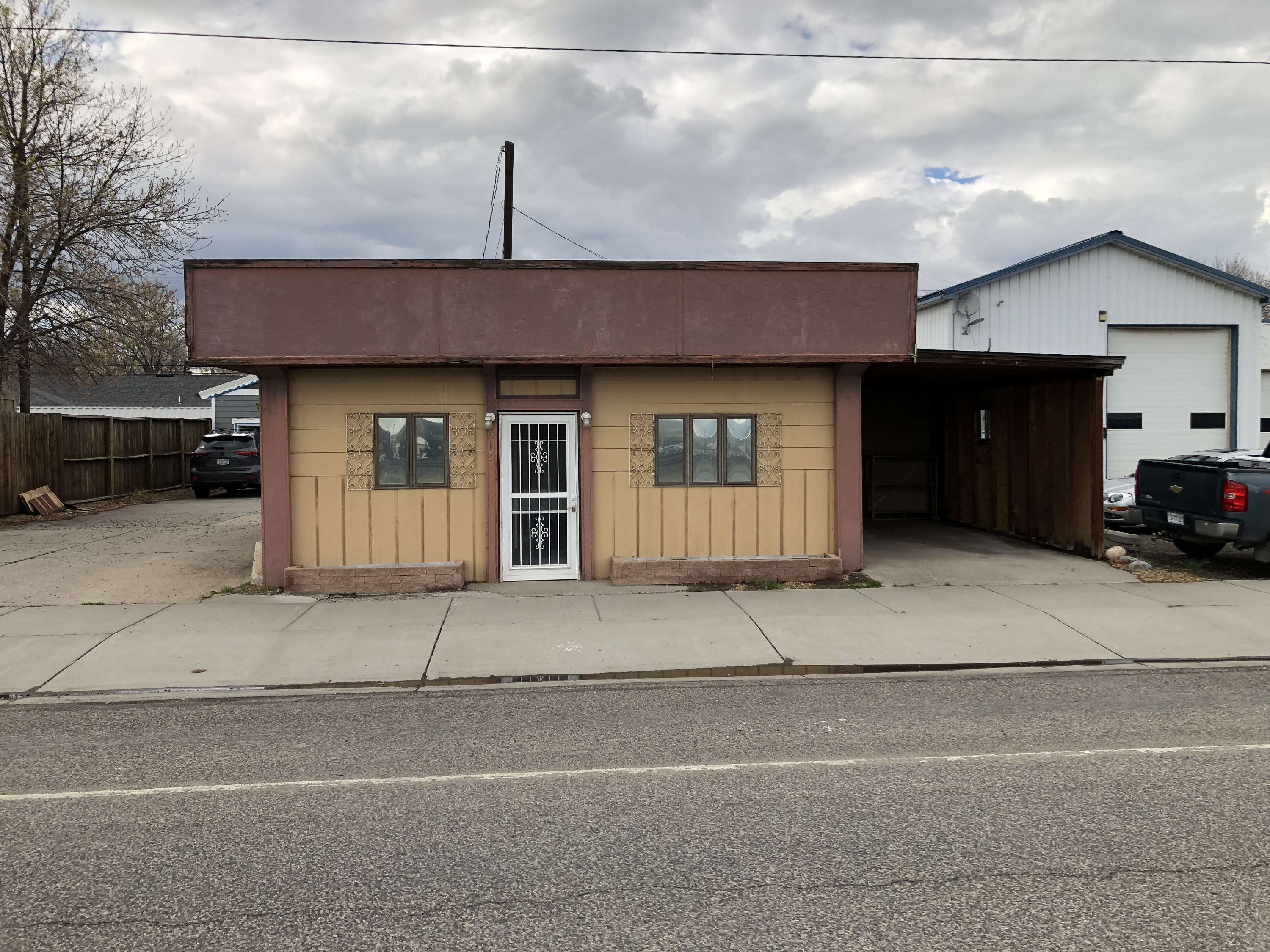 Property main image